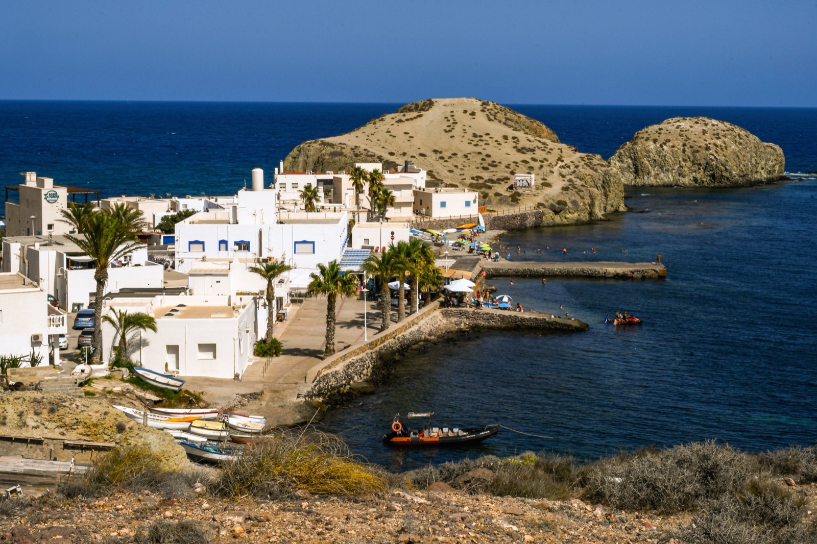 The coast near La Isleta del Moro